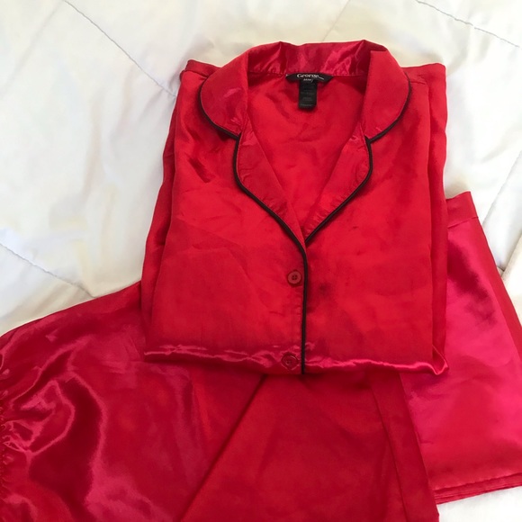 🌹2/20$🌹beautiful pajamas - Picture 2 of 9